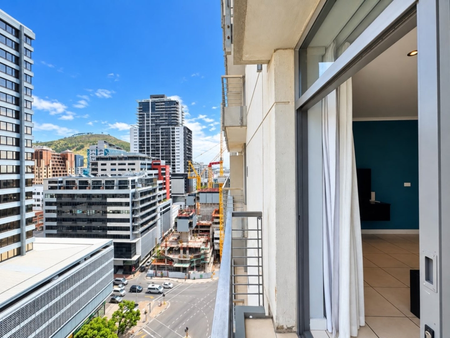 1 Bedroom Property for Sale in Cape Town City Centre Western Cape